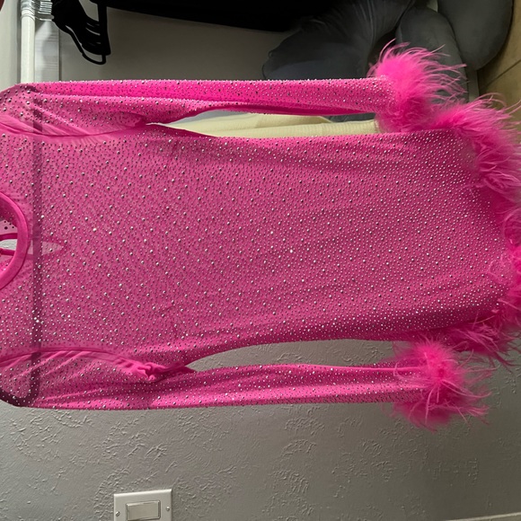 Pink birthday dress - Picture 2 of 5